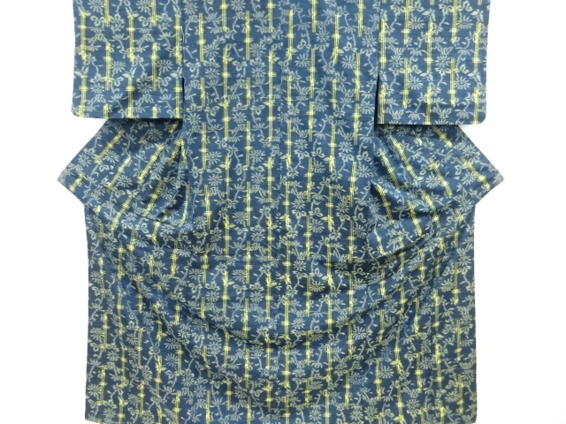 JAPANESE KIMONO / VINTAGE KIMONO / SILK / TSUMUGI / WOVEN KIKU 
